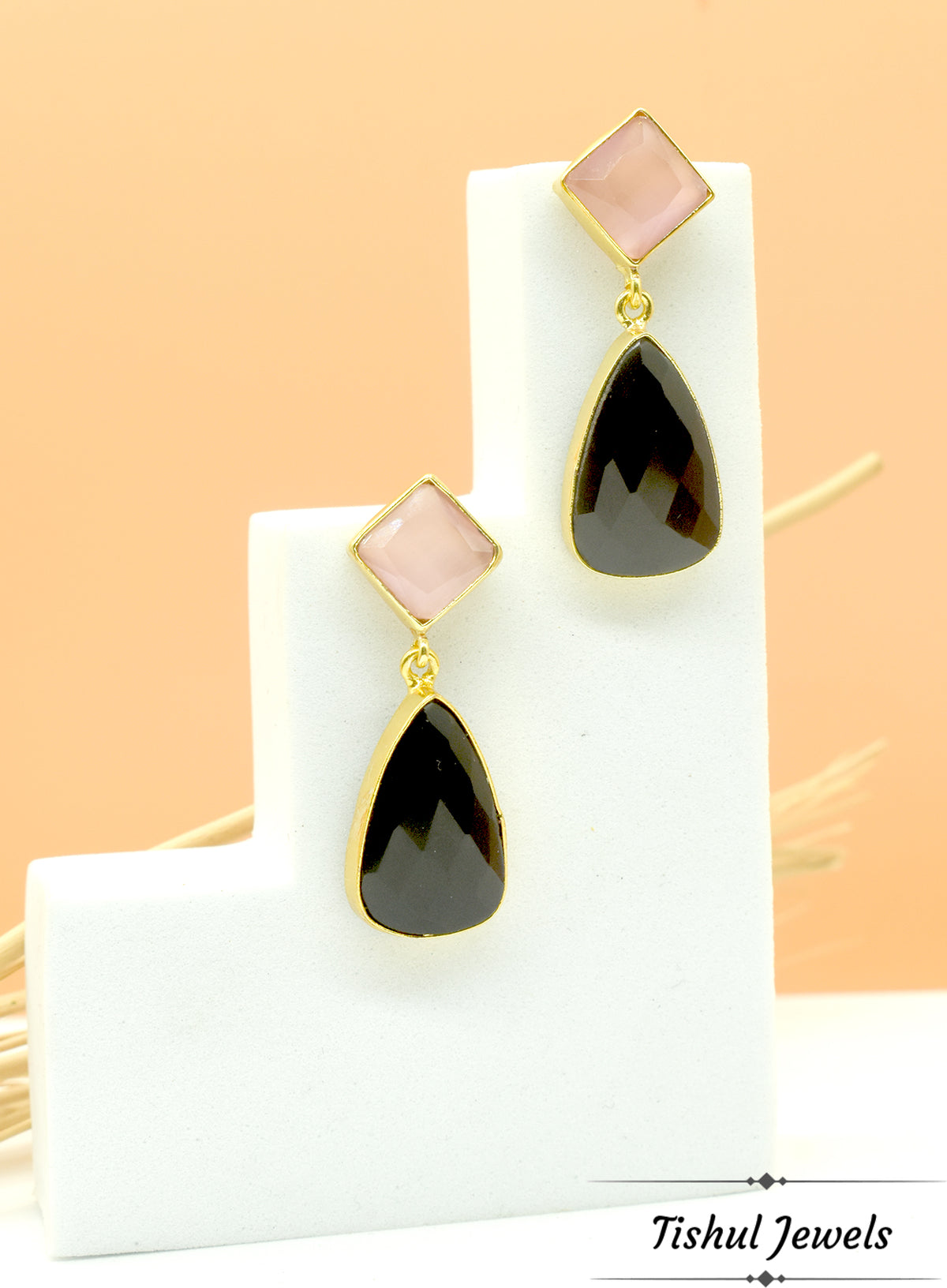 Premium Stone Based Black Earring with Stone