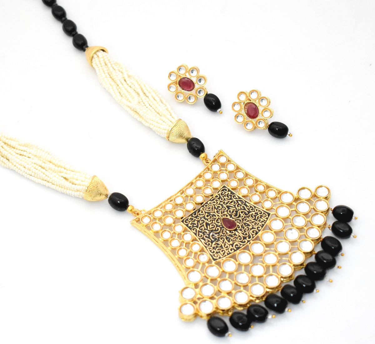 Black Fullara Necklace