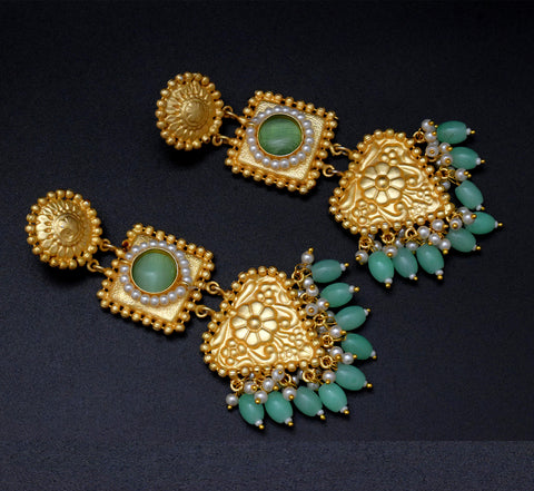 Mint Aadarshiya Dangel Earring