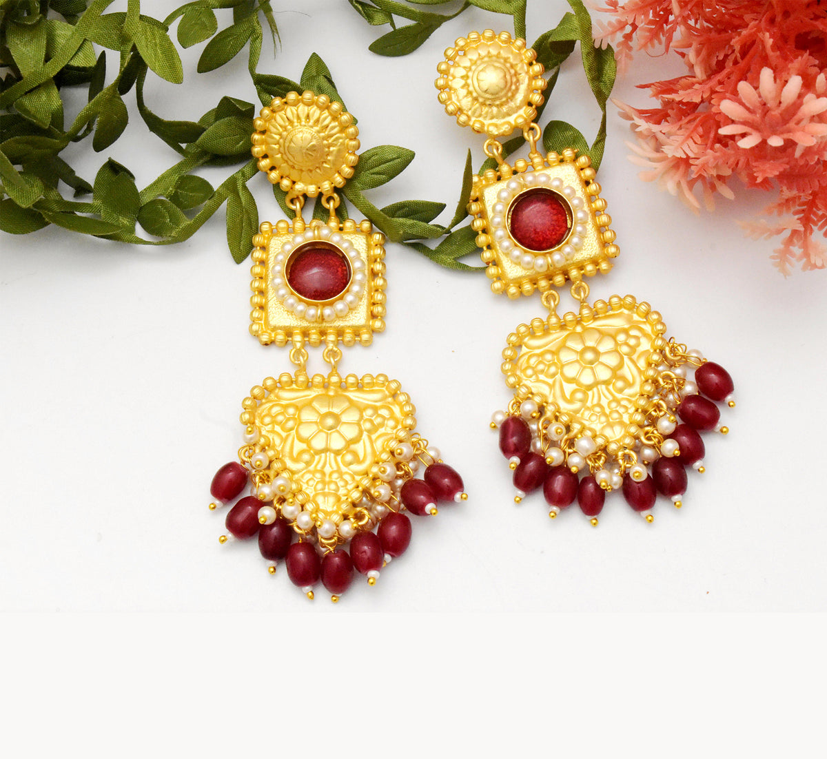 Mahroon Aadarshiya Dangel Earring